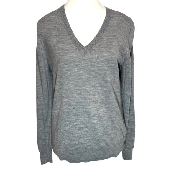 Banana Republic Sweaters - Banana Republic Grey Merino Wool Sweater Medium